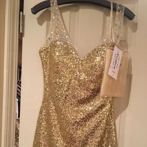 Seventeen Young gold sequin homecoming dress